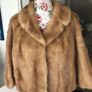 VTG FUR SHORT SWING COAT/JACKET LUXURIOUS